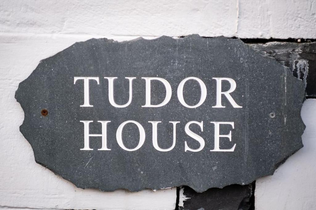 Tudor House-Windermere Centre Eksteriør billede